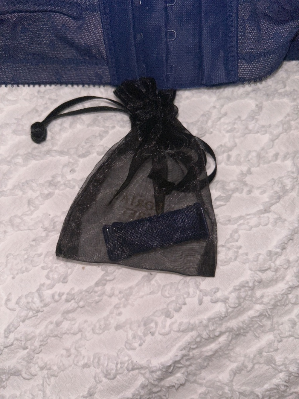 Women’s bra - Picture 3 of 4